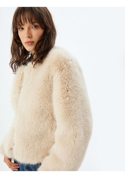 Koton Koton X Zeynep Bastık - Peluş Ceket Kısa Yuvarlak Yaka Uzun Kollu Bej 5wak20304ew Ekru Koton Koton X Zeynep Bastık - Peluş Ceket Kısa Yuvarlak Yaka Uzun Kollu Bej 5wak20304ew Ekru