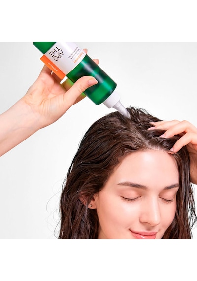 Apothe Moist Nourishing Treatment 200 Ml Kuru Saçlar İçin Besleyici Saç Kremi