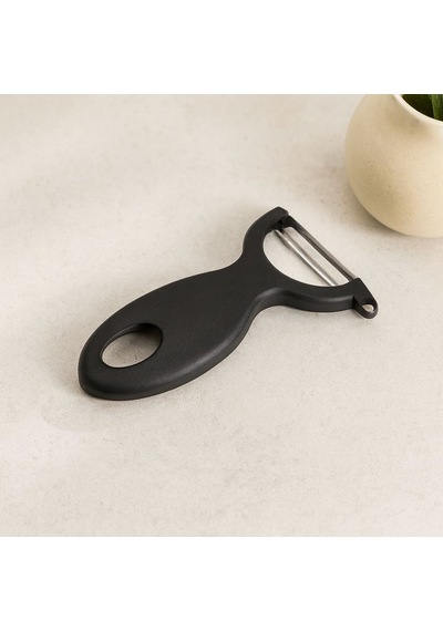 L-00834 Soyacak Siyah Plastik Saplı