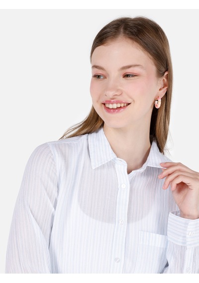 Colin's Colins Regular Fit Shirt Yaka Desenli Mavi Kadın Uzun Kol Gömlek Cl1068907 Q1.v1 Lbl Açık Mavi Colin's Colins Regular Fit Shirt Yaka Desenli Mavi Kadın Uzun Kol Gömlek Cl1068907 Q1.v1 Lbl Açık Mavi