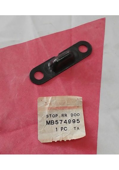 Mitsubishi L300 Arka Sağ Kapı Stoper MB574995