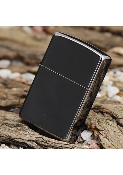 Zippo Çakmak Parlak Siyah Buz Rengi Black İce 150-002588