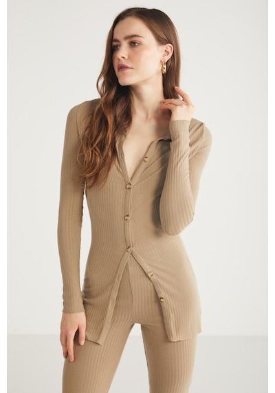 Ethıquet Suelan Kadın Slim Fit Dar Kesim Gömlek Yaka Düğme Detaylı Kaşkorse Bej Gömlek