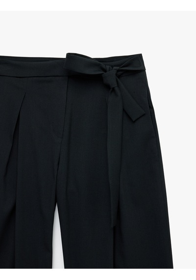 Koton Beli Bağlamalı Regular Fit Düz Paça Viskon Karışımlı Pantolon Lacivert 6sal40084ıw Koton Beli Bağlamalı Regular Fit Düz Paça Viskon Karışımlı Pantolon Lacivert 6sal40084ıw