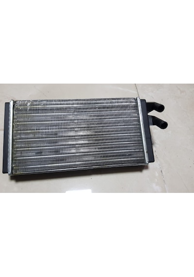 Audi 100 Kalorifer Radyatörü 79-95 İthal