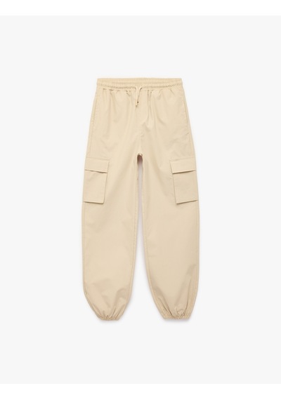 Koton Pamuklu Kapaklı Cep Detaylı Beli Bağcıklı Oversize Jogger Pantolon Bej 6skb40069tw Ekru