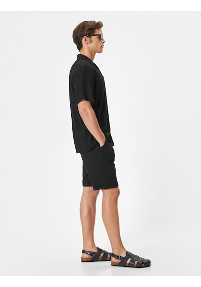 Koton Kumaş Şort Bermuda Slim Fit Düğmeli Cepli Katlı Paça Siyah 4sam40064hw Siyah