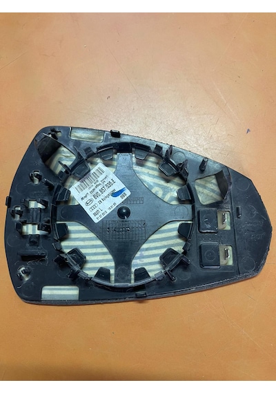 Made İn Hungary Ayna Camı Isıtmalı Elektrikli Sol Audi A3 2012 Sonrası Üçüzler