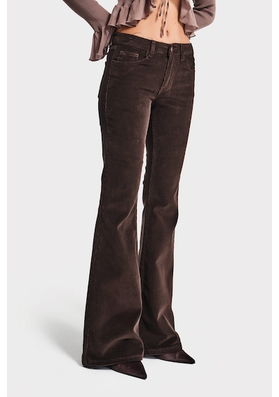 Itsbasic Kadın Koyu Kahverengi 26w5-136 Low Waist Flare Fit İnce Fitilli Velvet Kadife Kumaş Pantolon Koyu Kahve