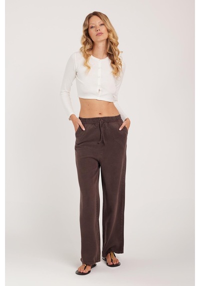 Tudors Kadın Regular Fit Klasik Kesim Pamuklu Geniş Paça Kahverengi Pantolon-39523 Kahverengi