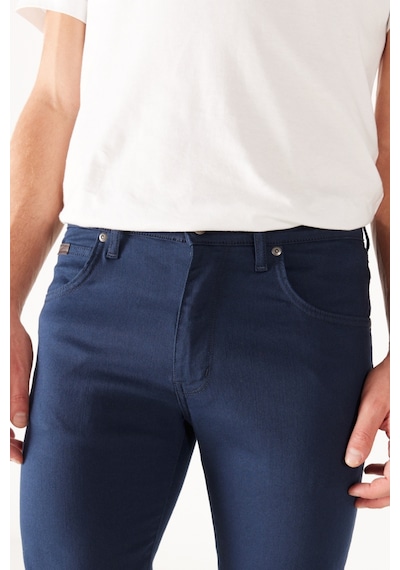 Wrangler Arizona Straight Fit Normal Bel 5 Cep Esnek Pantolon W211842410 Lacivert