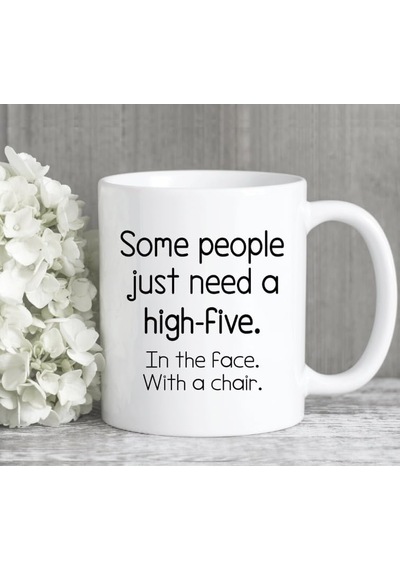 "high-five With A Chair" Esprili Kupa Bardak Beyaz - Çok Renkli