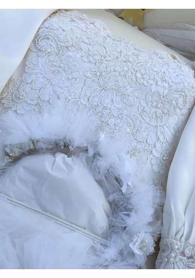 Claire Diamond Vintage Nakış İşlemeli Gelinlik Beyaz