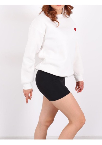 İs Berceste Kadın Bisiklet Yaka Kalp Nakışlı 3 İplik Şardonlu Sweatshirt Beyaz