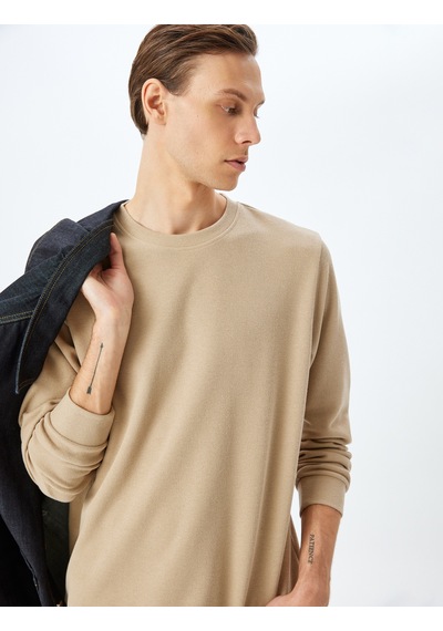 Koton Pamuk Karışımlı Dokulu Basic Bisiklet Yaka Sweatshirt Bej 5wam70247mk Ekru