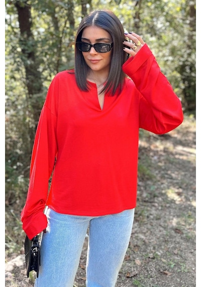 WeShaya Kadın Kırmızı Uzun Kol, Duble Manşet, Yırtmaçlı Yaka, Salaş Sweatshirt Bluz Kırmızı WeShaya Kadın Kırmızı Uzun Kol, Duble Manşet, Yırtmaçlı Yaka, Salaş Sweatshirt Bluz Kırmızı
