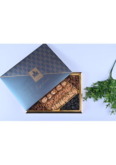 Tadım Dünyası Karışık Hediyelik Kuruyemiş 850 Gr 020