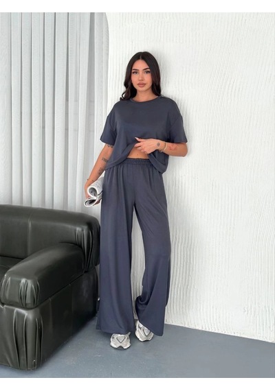 Freedom Storee Kadın Osy Modal Yumuşak Dokulu Kumaş Bisiklet Yaka T-shirt Bol Paça Pantalon İkili Takım -antrasit Çok Renkli Freedom Storee Kadın Osy Modal Yumuşak Dokulu Kumaş Bisiklet Yaka T-shirt Bol Paça Pantalon İkili Takım -antrasit Çok Renkli
