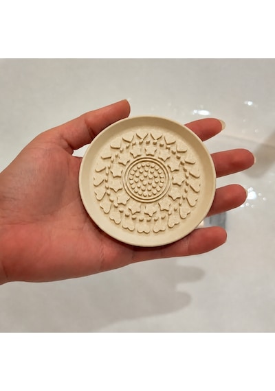 3d Baskı Makyaj Fırçası Temizleme Pedi - Desenli Aparat-bej