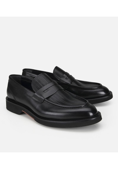 Hotiç Erkek Deri Siyah Kalın Tabanlı Klasik Loafer