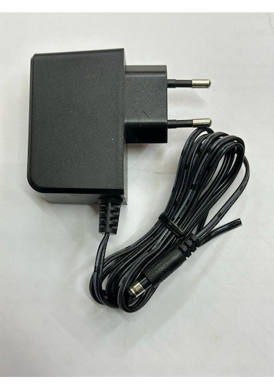 12 volt 1.5 amper adaptör 12 volt standart uçlu adaptör 12 volt 1.5 amper 5.5 mm 2.5 mm adaptör