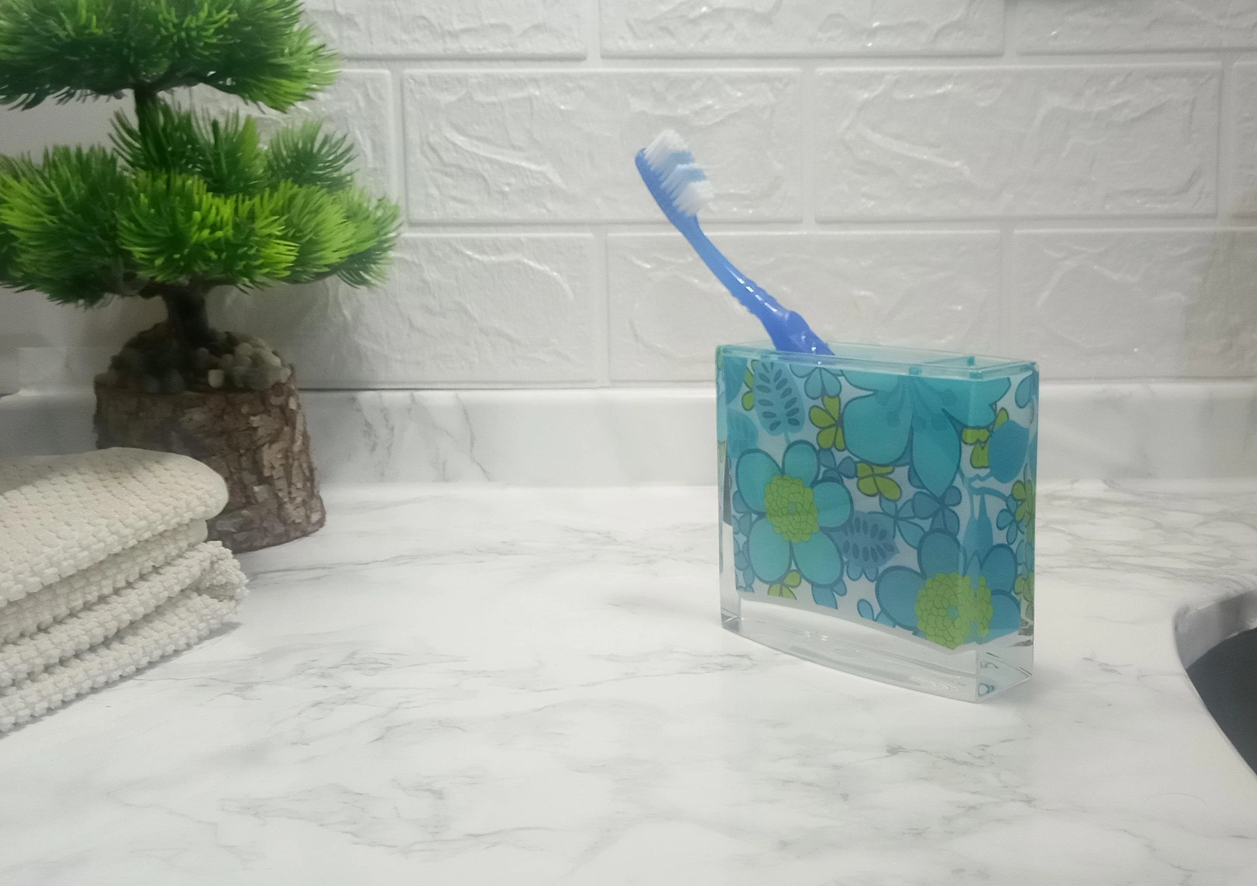 2 Adet Diş Fırçalık Mavi Çiçekli Akrilik 10x10x3cm Banyo Seti Çok Renkli