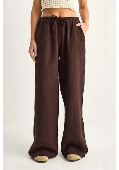 Mevese Kadın Bağcıklı Beli Lastikli Müslin Geniş Paça Pantolon - Acı Kahve Acı Kahverengi Mevese Kadın Bağcıklı Beli Lastikli Müslin Geniş Paça Pantolon - Acı Kahve Acı Kahverengi