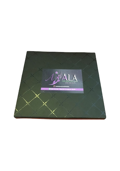 Ala Çikolata Fotoğraf Baskılı Hediyelik Çikolata Kutusu 32 Adet Madlen Chocolate 250 G