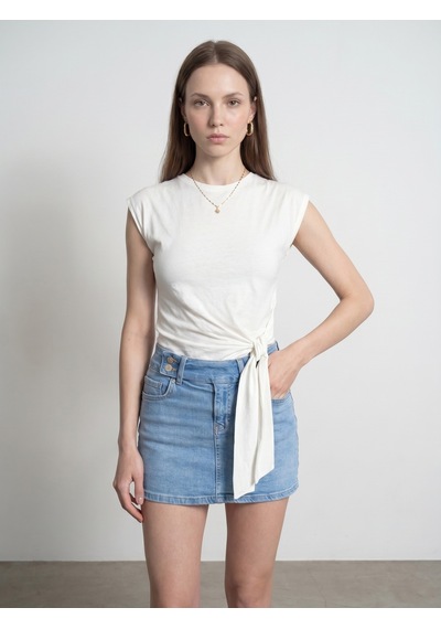 Dilvin 32724 %100 Pamuk Bağlama Detaylı T-shirt-ekru