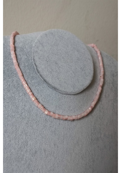 Minimal Pembe Sedef Doğal Taş Kolye Çok Renkli