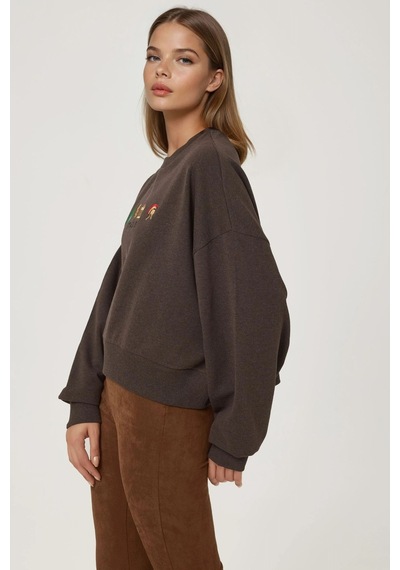 Hiccup İşlemeli Yuvarlak Yaka Sweatshirt Kestane Kahvesi