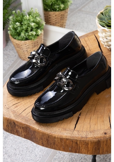 Fox Shoes Siyah Rugan Kalın Tabanlı Kadın Günlük Ayakkabı K294760