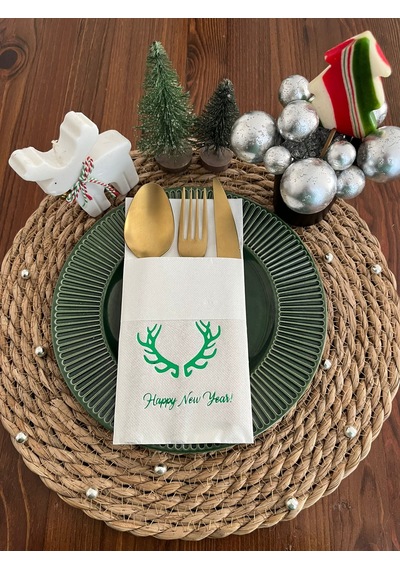 Yeşil Yaldızlı Beyaz Cepli Aır Touch Happy New Year Geyik Boynuzu Peçete 12 Adet 40x40