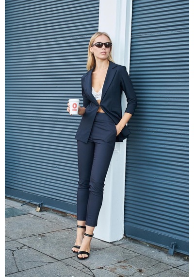 JUMENT Yüksek Bel Kalın Kemerli Cepli Dar Paça Bilek Boy Pamuklu Likralı Kumaş Pantolon-lacivert