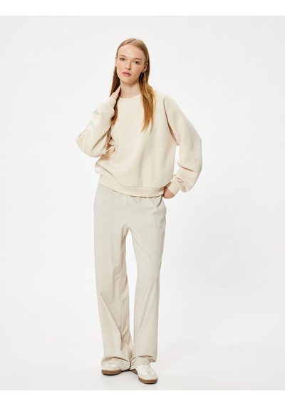 Koton Basic Oversize Sweatshirt Bisiklet Yaka Uzun Kollu Ribanalı Şardonlu Bej 5wal10103ık Ekru Koton Basic Oversize Sweatshirt Bisiklet Yaka Uzun Kollu Ribanalı Şardonlu Bej 5wal10103ık Ekru