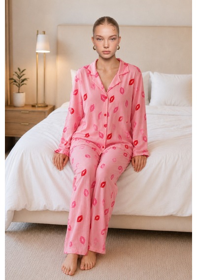 Norcia Sports Kadın Dudak Desenli Pembe Pijama Takımı 4677 Çok Renkli - 929323092 Çok Renkli - 929323092 Çok Renkli Norcia Sports Kadın Dudak Desenli Pembe Pijama Takımı 4677 Çok Renkli - 929323092 Çok Renkli - 929323092 Çok Renkli