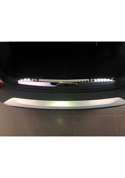 Peugeot 2008 Krom Bagaj İç Eşiği Taşlı 2019 ve Sonrası