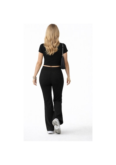 Qustyle Kadın Siyah Crop Tişört Pantolon Takım Yüksek Bel Rahat Kesim Premium Günlük Şık 2 Li Takım Siyah Qustyle Kadın Siyah Crop Tişört Pantolon Takım Yüksek Bel Rahat Kesim Premium Günlük Şık 2 Li Takım Siyah