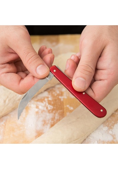 Victorinox 0.7830.11 Fırıncı Kamp Çakısı Kırmızı
