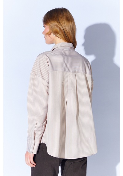 Manche İnce Çizgili Pamuk Saten Oversize Rahat Kalıp Kadın Basic Gömlek Bej Mks167432-01