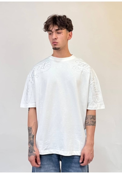 Zaee Script Taş İşlemeli Oversize Tişört Beyaz