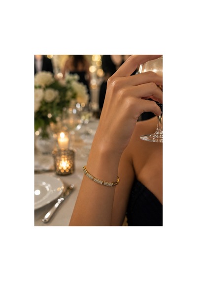 Taş Detaylı Altın Renk Kadın Bileklik