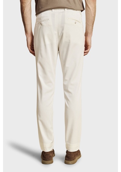 Brooks Brothers Normal Bel Daralan Paça Liyosel Chino Pantolon Erkek Pantolon Bbss26mpt001101 Kırık Beyaz Brooks Brothers Normal Bel Daralan Paça Liyosel Chino Pantolon Erkek Pantolon Bbss26mpt001101 Kırık Beyaz