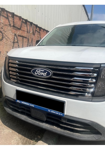 Ford Courier 2024+ Ön Panjur Kromu