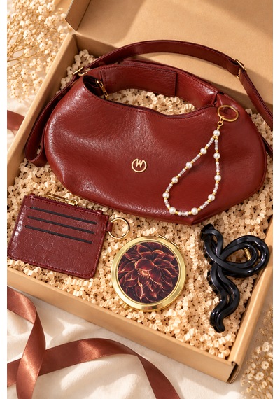 Elpida Bags Kadın Bordo Çanta Ve Aksesuar Hediye Seti Çanta, Kartlık, Cep Aynası, Toka Ve Charm Bordo - Siyah