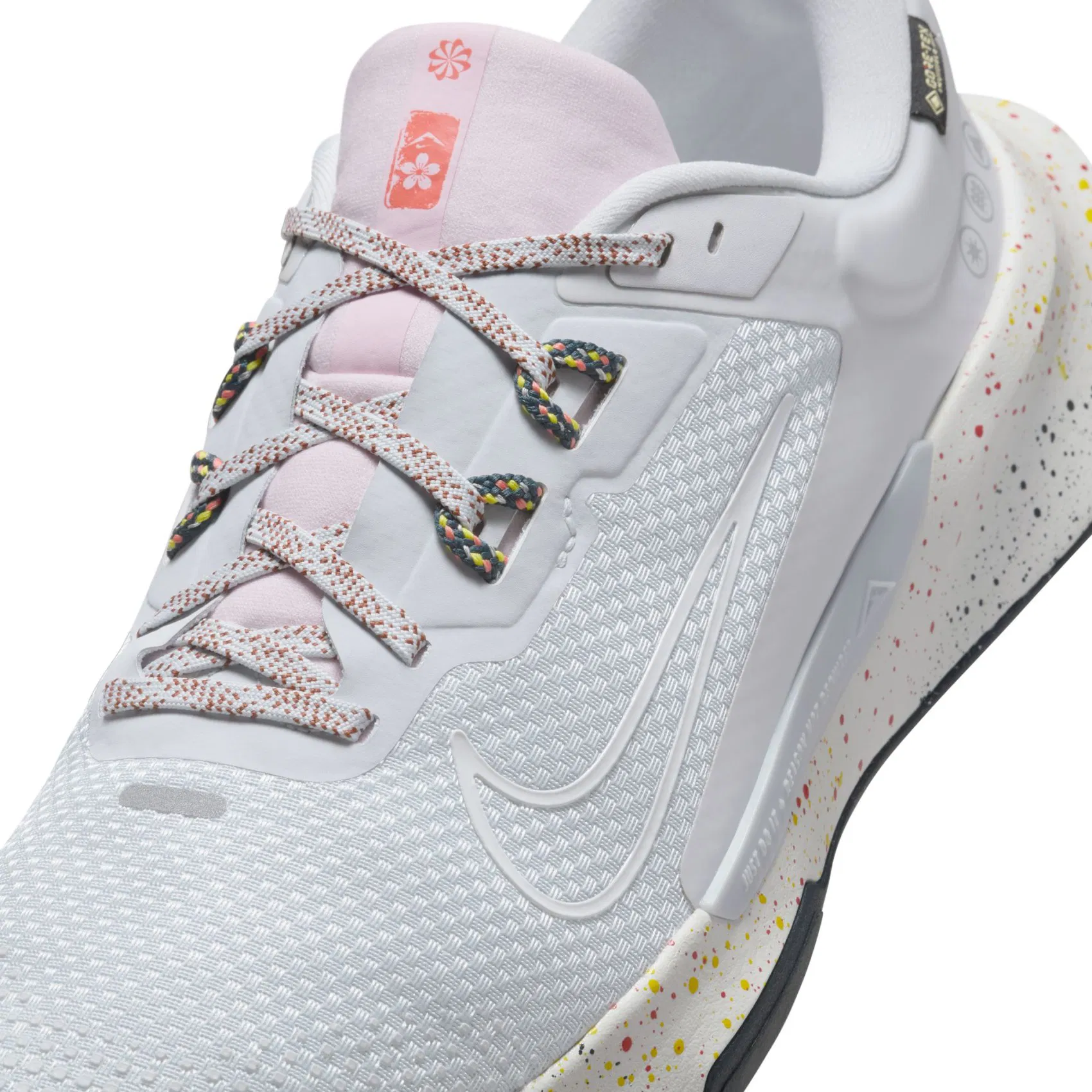 Nike Juniper Trail 2 Gore-tex Erkek Gri Koşu Ayakkabısı Çok Renkli
