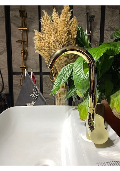 İsaoğlu Yapı Gold Lavabo Bataryası Altın Lavabo Musluğu Yüksek Model Fonksiyonel Parlak Gold Musluk Gold