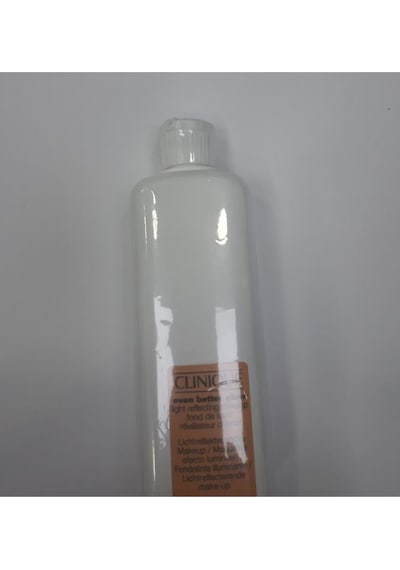 Clinique Even Better Glow Fondöten Wn 12 Meringue 200 ML