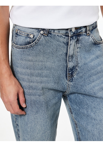 Koton Normal Bel Pamuklu Bol Kalıp Baggy Jean Pantolon Orta İndigo 7wam40070nd Koton Normal Bel Pamuklu Bol Kalıp Baggy Jean Pantolon Orta İndigo 7wam40070nd
