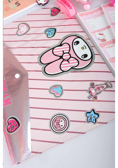 X Dekomus Lisanslı My Melody & Best Friends 15 Parça Kırtasiye Seti 2 Adet Defter,çıtçıt Dosya Altın